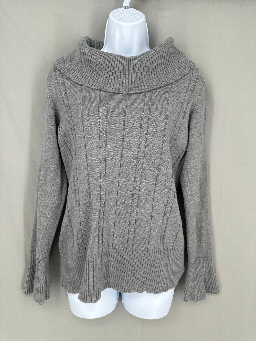 Chicos Sweater Medium 1 Gray Cable Knit Cowl Neck Cable Knit Cozy Wool Cashmere